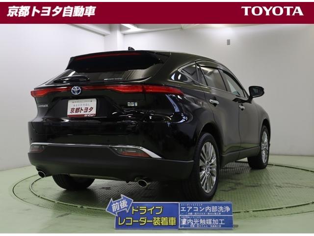 ハリアーハイブリッド Ｚ　地上デジタル　衝突被害軽減　サイドエアバッグ　ＬＥＤランプ　Ｂモニタ　クルコン　ナビＴＶ　横滑り防止装置　スマートキー　盗難防止システム　ＡＢＳ　アルミ　ＥＴＣ付　エアバッグ　ＡＡＣ　キーレス　ＡＵＸ（3枚目）