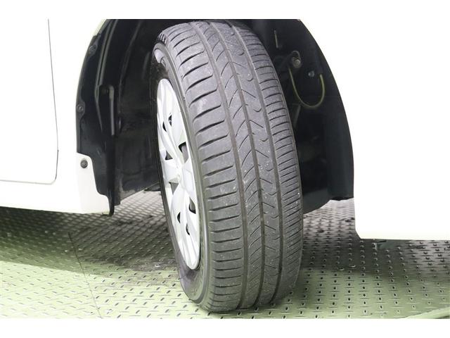 ノア Ｘ　ブレーキサポート　イモビライザー　アイドリングストッ　メンテナンスノート　ＤＶＤ再生可　デュアルエアコン　バックモニタ－　地デジＴＶ　ＬＥＤランプ　スマートキ　オートエアコン　ＥＳＣ　フルフラット（10枚目）