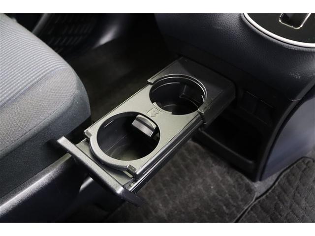 ノア Ｘ　ブレーキサポート　イモビライザー　アイドリングストッ　メンテナンスノート　ＤＶＤ再生可　デュアルエアコン　バックモニタ－　地デジＴＶ　ＬＥＤランプ　スマートキ　オートエアコン　ＥＳＣ　フルフラット（19枚目）