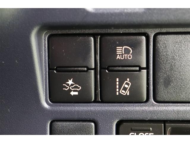 ノア Ｘ　ブレーキサポート　イモビライザー　アイドリングストッ　メンテナンスノート　ＤＶＤ再生可　デュアルエアコン　バックモニタ－　地デジＴＶ　ＬＥＤランプ　スマートキ　オートエアコン　ＥＳＣ　フルフラット（23枚目）