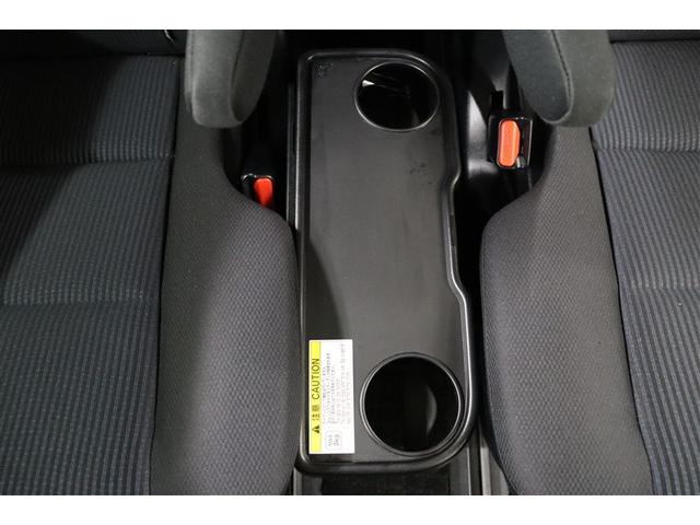 ノア Ｘ　ブレーキサポート　イモビライザー　アイドリングストッ　メンテナンスノート　ＤＶＤ再生可　デュアルエアコン　バックモニタ－　地デジＴＶ　ＬＥＤランプ　スマートキ　オートエアコン　ＥＳＣ　フルフラット（32枚目）