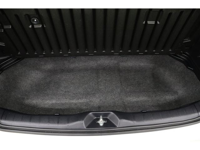 ノア Ｘ　ブレーキサポート　イモビライザー　アイドリングストッ　メンテナンスノート　ＤＶＤ再生可　デュアルエアコン　バックモニタ－　地デジＴＶ　ＬＥＤランプ　スマートキ　オートエアコン　ＥＳＣ　フルフラット（36枚目）