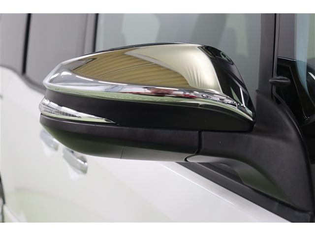 ヴォクシー ハイブリッドＺＳ　煌ＩＩＩ　ドライブレコーダ　地デジＴＶ　リヤカメラ　Ｗエアコン　スマートキー　ＤＶＤ再生可　クルコン　ＶＳＣ　キーレス　アルミホイール　ナビ＆ＴＶ　ＬＥＤヘッドランプ　ＥＴＣ　３列シート　メモリーナビ　ＡＢＳ（9枚目）