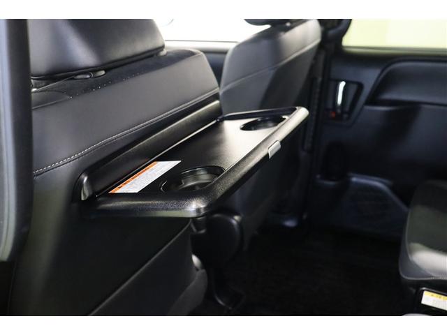 ヴォクシー ＺＳ　煌ＩＩＩ　プリクラッシュ　スマートキ　アイスト　ＤＶＤ再生機能　横滑り防止装置　ナビＴＶ　アルミ　三列シート　ＷＡＣ　盗難防止　オートエアコン　キーレス　ＥＴＣ装備　パワステ　メモリナビ　クルコン　ＡＢＳ（32枚目）