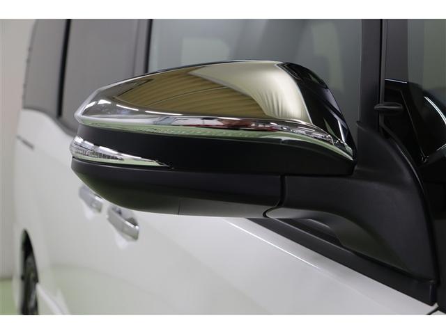 ヴォクシー ＺＳ　煌ＩＩＩ　プリクラッシュ　スマートキ　アイスト　ＤＶＤ再生機能　記録簿付き　横滑り防止装置　ナビＴＶ　アルミ　三列シート　ＷＡＣ　盗難防止　オートエアコン　キーレス　ＥＴＣ装備　パワステ　メモリナビ　クルコン（9枚目）