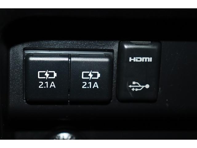 ヴォクシー ＺＳ　煌ＩＩＩ　プリクラッシュ　スマートキ　アイスト　ＤＶＤ再生機能　記録簿付き　横滑り防止装置　ナビＴＶ　アルミ　三列シート　ＷＡＣ　盗難防止　オートエアコン　キーレス　ＥＴＣ装備　パワステ　メモリナビ　クルコン（18枚目）