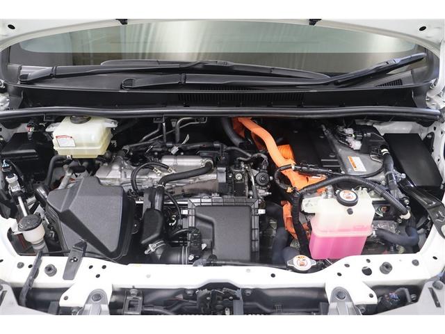 �������A�G���W�����[���̉�����Y��ɃN���[�j���O���Ă���܂��I�G���W�����[�����Y��ł��ƁA�s����̔��������₷���A�R���f�B�V�����̃`�F�b�N��ێ��̖ʂłƂ��Ă��v���X�ł��B