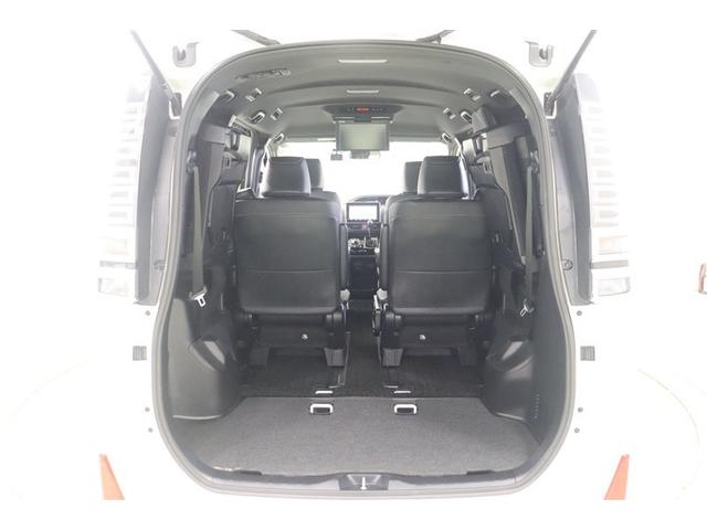 ヴォクシー ＺＳ　煌ＩＩＩ　バックガイドモニタ　両側Ｐドア　ＡＷ　記録簿有　メディアプレイヤー接続　ＬＥＤライト　Ａストップ　リアオートエアコン　イモビ　スマートキープッシュスタート　ＤＶＤ再生可　フルフラット　ＥＴＣ装備（36枚目）