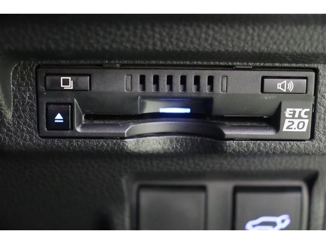 カローラクロス Ｚ　スマートエントリー　プリクラッシュセーフティシステム　メディアプレイヤー接続　ＤＶＤ再生可　地デジ　イモビ　キーレス　ＡＡＣ　メモリナビ　ナビ＆ＴＶ　バックモニター　クルーズコントロール　ＡＷ　ＡＢＳ（18枚目）