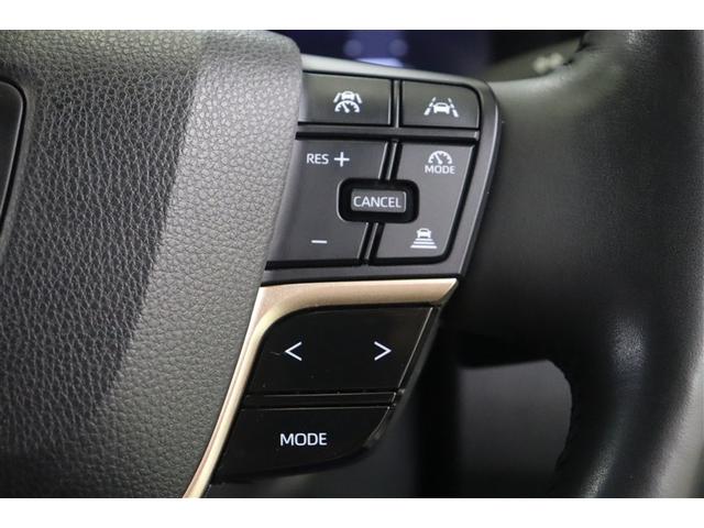 �y�Ǐ]�^�N���[�Y�R���g���[���z���ځB��s�Ԃ����m���ēK�؂ȎԊԋ�����ۂĂ鑬�x�Ɏ����Œ����A��s�Ԃ����Ȃ��Ȃ�����ݒ葬�x�ő��s�𑱂��Ă���܂��B�^�]����̕��S���y�����A��J�y���ɍv�����Ă���܂��B