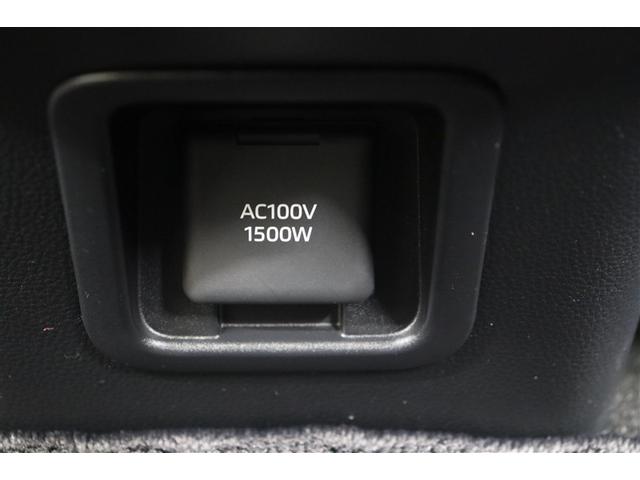 �P�O�O�u�E�P�T�O�O�v�d���𑕔��B�o�b���̓d�C���i�ɑΉ����A���s���ɂ��g�p�ł��܂��B�A�E�g�h�A�ł����􂵂܂����A��d�Ȃǂ̔�펞�ɂ͓d���Ƃ��Ă��g����֗��ȑ����ł��B���Q�[�W�X�y�[�X�ɂ��������Ă��܂��B