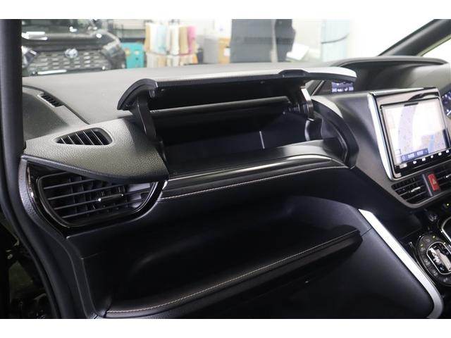 エスクァイア ハイブリッドＧｉ　両電動ドア　地デジフルセグ　ＰＳ　整備記録簿　Ｂモニ　ダブルエアコン　フルフラット　三列シート　ＰＷ　デュアルエアバッグ　ＥＴＣ車載器　ナビＴＶ　クルコン　ＬＥＤヘッドライト　エアＢ　ウォークスルー（28枚目）