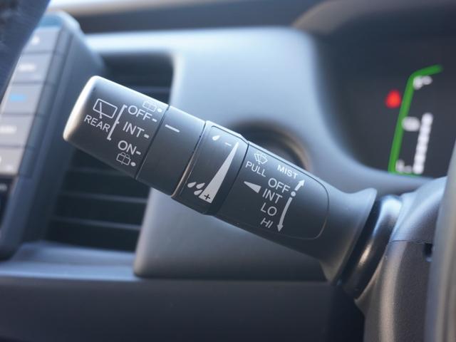 フィット ｅ：ＨＥＶホーム　ワンオーナー　９インチナビ　ドラレコ　バックカメラ　障害物センサー　ＥＴＣ　ＤＶＤ　Ｂｌｕｅｔｏｏｔｈ　ＣＤ　ＵＳＢ入力端子　ＬＥＤヘッドライト　横滑り防止装置　衝突被害軽減ブレーキ　盗難防止装置（47枚目）