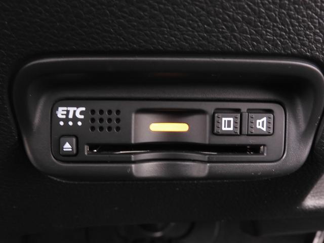 ヴェゼル ハイブリッドＺ・ホンダセンシング　ワンオーナー　７インチナビ　シートヒーター　バックカメラ　ＥＴＣ　フルセグＴＶ　ＤＶＤ　Ｂｌｕｅｔｏｏｔｈ　ＣＤ　ＵＳＢ入力端子　ＬＥＤヘッドライト　パドルシフト　横滑り防止装置　衝突被害軽減ブレーキ（18枚目）