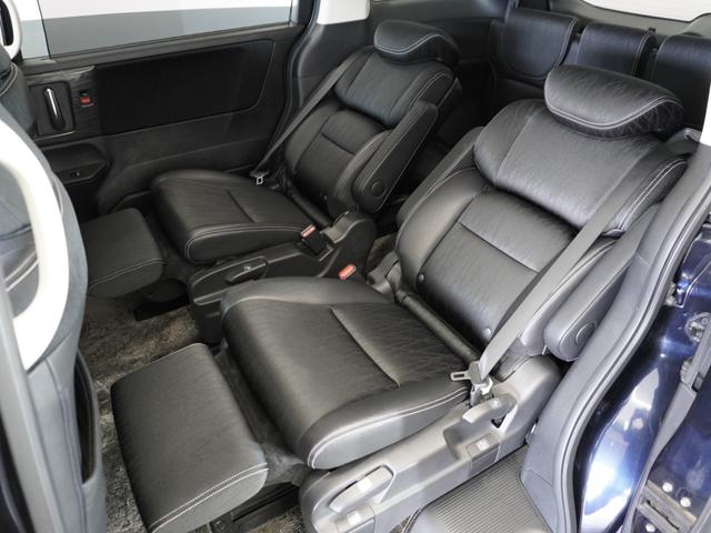 オデッセイ アブソルート・EX 1年保証ナビ後席モニタ-全周囲カメETC両電扉 アダプティブクルーズコントロール Bluetooth パドルシフト LEDヘッドライト オットマンシート スペアキー有り Wエアコン 純正アルミホイール(25枚目)