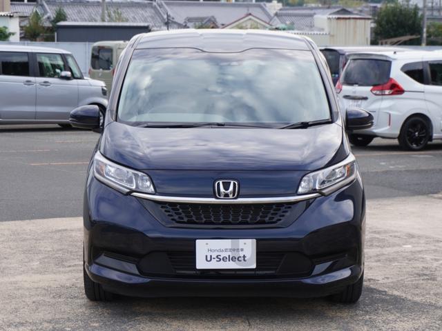 フリード Ｇ・ホンダセンシング　ワンオーナー　７インチナビ　バックカメラ　ドラレコ　ＥＴＣ　アダプティブクルーズコントロール　両側電動スライドドア　シートヒーター　Ｂｌｕｅｔｏｏｔｈ　ＬＥＤヘッドライト　衝突被害軽減ブレーキ（13枚目）