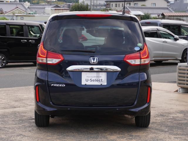 フリード Ｇ・ホンダセンシング　ワンオーナー　７インチナビ　バックカメラ　ドラレコ　ＥＴＣ　アダプティブクルーズコントロール　両側電動スライドドア　シートヒーター　Ｂｌｕｅｔｏｏｔｈ　ＬＥＤヘッドライト　衝突被害軽減ブレーキ（14枚目）