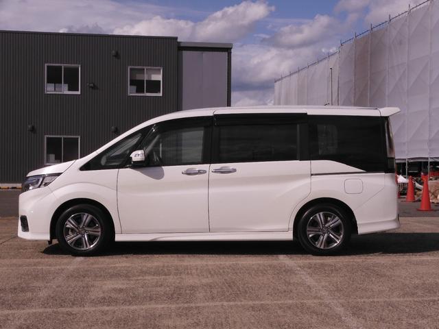 ステップワゴンスパーダ ｅ：ＨＥＶスパーダＧホンダセンシング　ワンオーナー　７インチナビ　バックカメラ　ドラレコ　ＥＴＣ　アダプティブクルーズコントロール　両側電動スライドドア　Ｂｌｕｅｔｏｏｔｈ　ＬＥＤヘッドライト　衝突被害軽減ブレーキ　純正アルミホイール（15枚目）