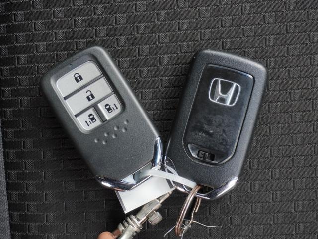 ステップワゴンスパーダ スパーダホンダセンシング　ワンオーナー　９インチナビ　ＥＴＣ２．０　バックカメラ　両側電動スライドドア　アダプティブクルーズコントロール　Ｂｌｕｅｔｏｏｔｈ　パドルシフト　わくわくゲート　純正アルミホイール　フルセグ　禁煙車（36枚目）