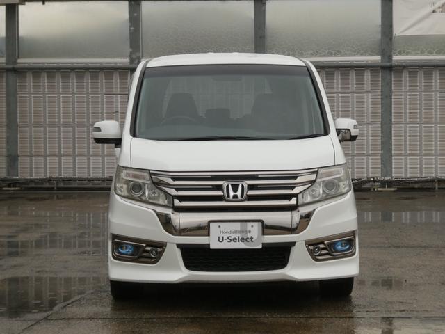 ステップワゴンスパーダ Ｚクールスピリット　ワンオーナー車　メーカー装着ナビ　ＥＴＣ　バックカメラ　両側電動スライドドア　クルーズコントロール　パドルシフト　ディスチャージヘッドライト　ＣＤ　ＤＶＤ再生　フルセグＴＶ　横滑り防止装置（11枚目）