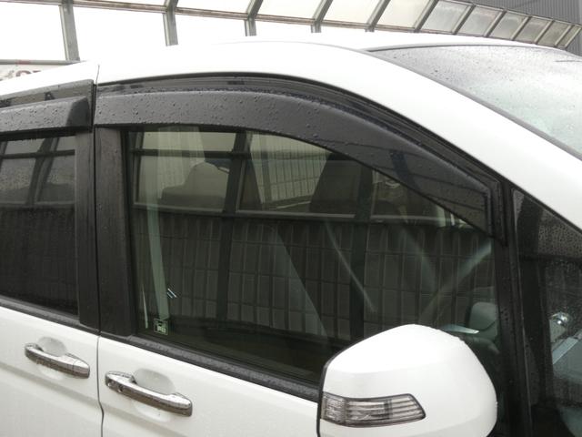 ステップワゴンスパーダ Ｚクールスピリット　ワンオーナー車　メーカー装着ナビ　ＥＴＣ　バックカメラ　両側電動スライドドア　クルーズコントロール　パドルシフト　ディスチャージヘッドライト　ＣＤ　ＤＶＤ再生　フルセグＴＶ　横滑り防止装置（28枚目）