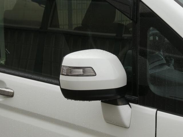 ステップワゴンスパーダ Ｚクールスピリット　ワンオーナー車　メーカー装着ナビ　ＥＴＣ　バックカメラ　両側電動スライドドア　クルーズコントロール　パドルシフト　ディスチャージヘッドライト　ＣＤ　ＤＶＤ再生　フルセグＴＶ　横滑り防止装置（29枚目）