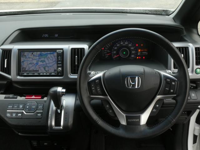 ステップワゴンスパーダ Ｚクールスピリット　ワンオーナー車　メーカー装着ナビ　ＥＴＣ　バックカメラ　両側電動スライドドア　クルーズコントロール　パドルシフト　ディスチャージヘッドライト　ＣＤ　ＤＶＤ再生　フルセグＴＶ　横滑り防止装置（48枚目）