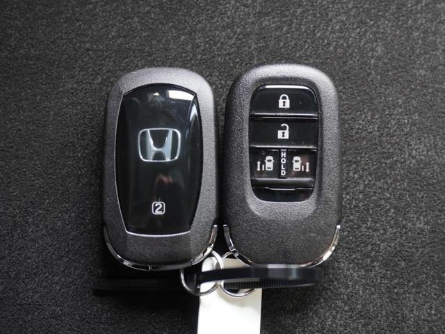 N-BOXカスタム ターボ デモカー 9インチナビ 全周囲カメラ ドラレコ ETC アダプティブクルーズコントロール 両側電動スライドドア シートヒーター Bluetooth LEDヘッドライト 衝突被害軽減ブレーキ(6枚目)