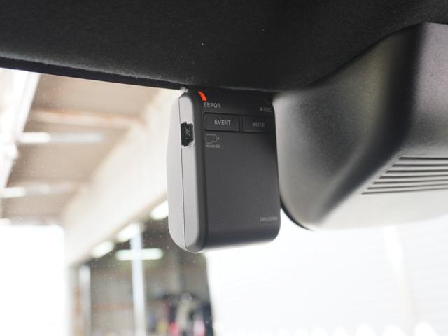 Ｎ－ＢＯＸカスタム ターボ　デモカー　９インチナビ　バックカメラ　ドラレコ　ＥＴＣ　アダプティブクルーズコントロール　両側電動スライドドア　シートヒーター　Ｂｌｕｅｔｏｏｔｈ　ＬＥＤヘッドライト　衝突被害軽減ブレーキ（5枚目）