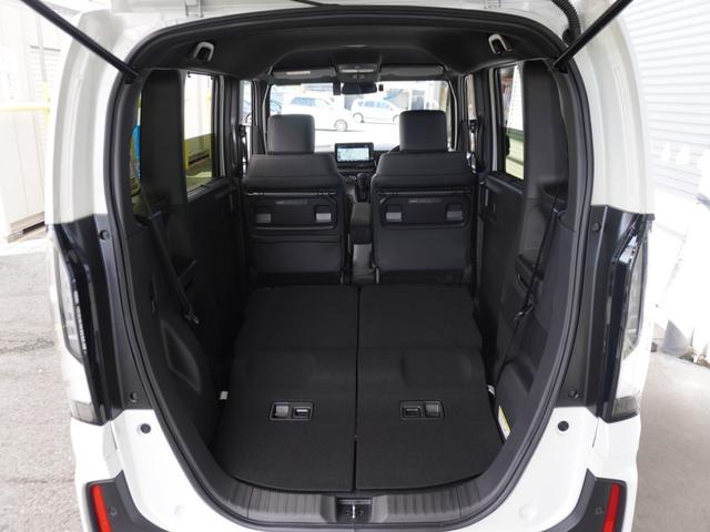 Ｎ－ＢＯＸカスタム ターボ　デモカー　９インチナビ　バックカメラ　ドラレコ　ＥＴＣ　アダプティブクルーズコントロール　両側電動スライドドア　シートヒーター　Ｂｌｕｅｔｏｏｔｈ　ＬＥＤヘッドライト　衝突被害軽減ブレーキ（12枚目）