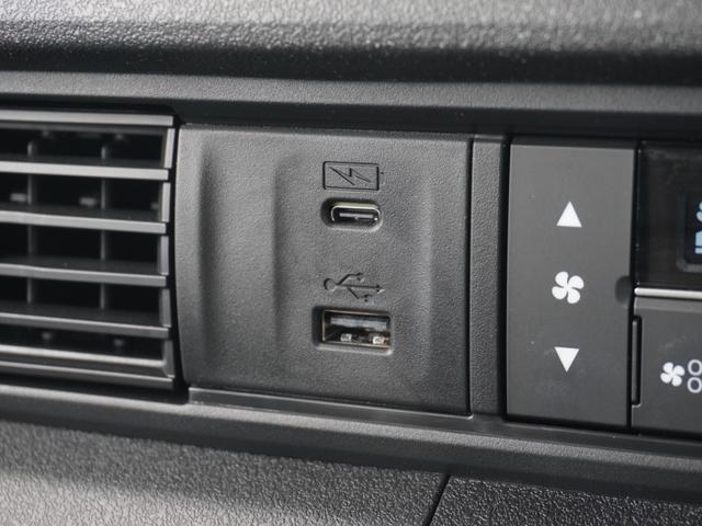 Ｎ－ＢＯＸカスタム ターボ　デモカー　９インチナビ　バックカメラ　ドラレコ　ＥＴＣ　アダプティブクルーズコントロール　両側電動スライドドア　シートヒーター　Ｂｌｕｅｔｏｏｔｈ　ＬＥＤヘッドライト　衝突被害軽減ブレーキ（44枚目）
