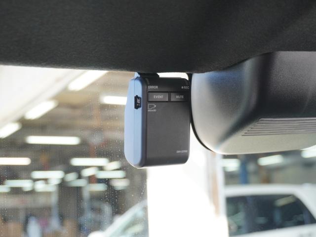 Ｎ－ＢＯＸジョイ ベースグレード　弊社デモカー　９インチナビ（ＬＸＵ－２４２ＮＢｉ）　フルセグ　Ｒカメラ　ＥＴＣ　ドラレコ（ナビ連動）　前後障害物センサー　衝突軽減ブレーキ　シートヒーター　ＬＥＤオートライト・オートハイビーム　ＵＳＢ（5枚目）