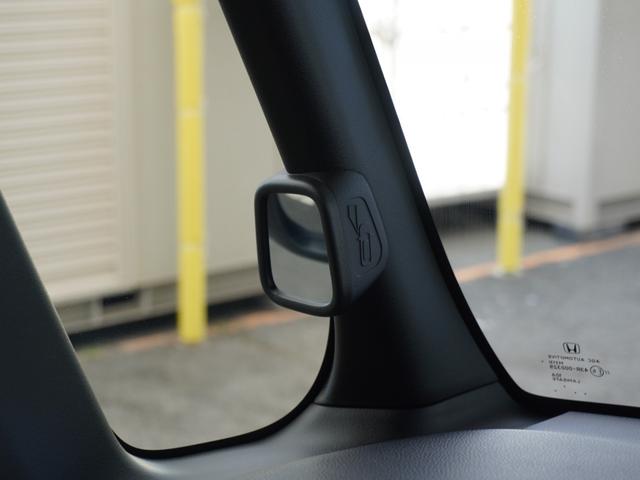 Ｎ－ＢＯＸジョイ ベースグレード　弊社デモカー　９インチナビ（ＬＸＵ－２４２ＮＢｉ）　フルセグ　Ｒカメラ　ＥＴＣ　ドラレコ（ナビ連動）　前後障害物センサー　衝突軽減ブレーキ　シートヒーター　ＬＥＤオートライト・オートハイビーム　ＵＳＢ（40枚目）