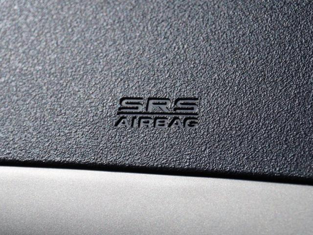 フィットハイブリッド スマートセレクション　ワンオーナー車　ナビ（純正用品　ＶＸＭ－１２８ＶＳ）　バックカメラ　ＥＴＣ　クルーズコントロール　ＵＳＢ入力端子　ワンセグ　盗難防止装置　パワーステアリング　パワーウィンドウ　オートエアコン（41枚目）