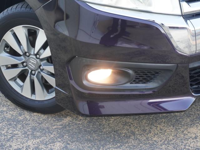 ステップワゴンスパーダ インターナビ　パワーエディション　ワンオーナー　純正ＨＤＤナビ　９インチ後席フリップダウンモニター　バックカメラ　ＥＴＣ　両側電動スライドドア　ＨＩＤオートライト　ＣＤ　ＤＶＤ　純正アルミホイール　アイドリングストップ（30枚目）