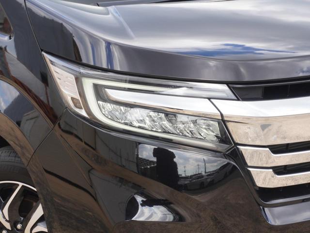 ステップワゴンスパーダ スパーダホンダセンシング　ワンオーナー　９インチナビ　後席フリップダウンモニター　バックカメラ　ドラレコ　ＥＴＣ２．０対応　アダプティブクルーズコントロール　両側電動スライドドア　シートヒーター　純正アルミホイール　禁煙車（13枚目）