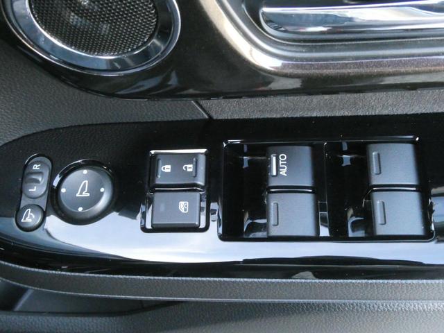 Ｎ－ＢＯＸカスタム Ｇ・Ｌターボホンダセンシング　ワンオーナー　８インチナビ　ドラレコ　バックカメラ　ＥＴＣ　両側電動スライドドア　パドルシフト　シートヒーター　ドアバイザー　Ｂｌｕｅｔｏｏｔｈ　純正アルミ　ＬＥＤヘッドライト　アダプティブクルーズ（43枚目）