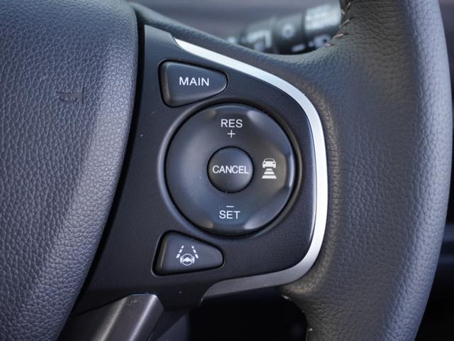 フリード Ｇ・ホンダセンシング　ワンオーナー　９インチインターナビ　バックカメラ　ＥＴＣ　アダプティブクルーズコントロール　両側電動スライドドア　シートヒーター　Ｂｌｕｅｔｏｏｔｈ　ＬＥＤヘッドライト　純正アルミホイール　禁煙車（16枚目）