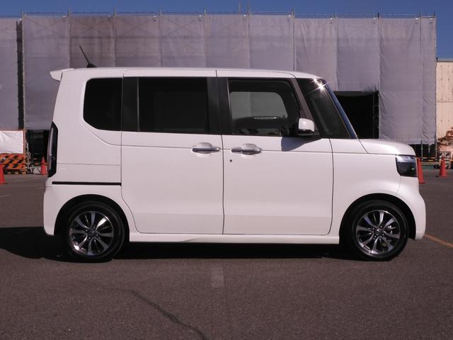 Ｎ－ＢＯＸカスタム ベースグレード　当社デモカ－（試乗車）　大画面９型コネクトナビ　Ｒカメラ　連動ドラレコ　ＥＴＣ　両側電動スライドドア　シートヒーター　Ｂｌｕｅｔｏｏｔｈ　ＬＥＤヘッドライト　電子パーキング　衝突軽減ブレーキ　禁煙車（27枚目）