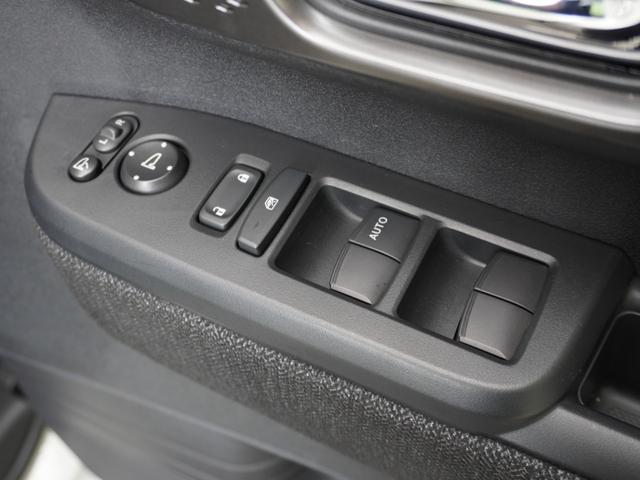Ｎ－ＢＯＸカスタム ベースグレード　デモカー　９インチナビ　バックカメラ　ドラレコ　ＥＴＣ　アダプティブクルーズコントロール　片側電動スライドドア　シートヒーター　Ｂｌｕｅｔｏｏｔｈ　ＬＥＤヘッドライト　衝突被害軽減ブレーキ　禁煙車（44枚目）