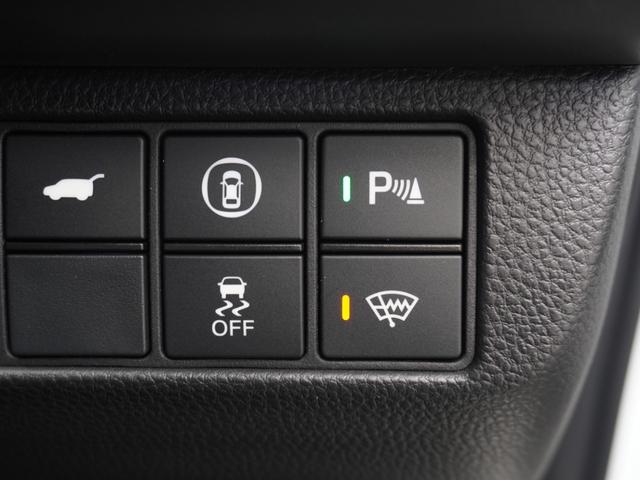 ヴェゼル ｅ：ＨＥＶＺ　ワンオーナー　９インチインターナビ　バックカメラ　ＥＴＣ　アダプティブクルーズコントロール　シートヒーター　Ｂｌｕｅｔｏｏｔｈ　ＵＳＢ入力端子　ＬＥＤヘッドライト　障害物センサー　フルセグＴＶ　禁煙車（15枚目）