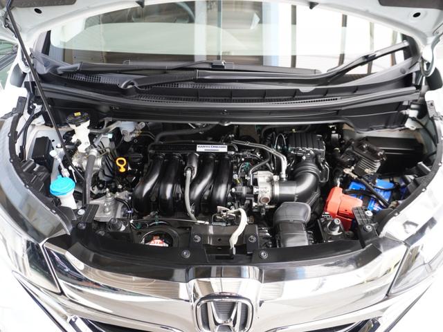 フリード＋ Ｇ・ホンダセンシング　ワンオーナー車　　９インチナビ（純正用品ＶＸＭ－１９７ＶＦＮｉ）　　バックカメラ　ＥＴＣ　両側電動スライドドア　Ｂｌｕｅｔｏｏｔｈ　ＬＥＤオートライト　衝突被害軽減ブレーキ　アイドリングストップ（20枚目）