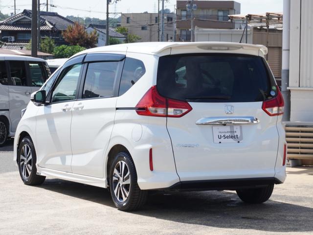 フリード＋ Ｇ・ホンダセンシング　ワンオーナー車　　９インチナビ（純正用品ＶＸＭ－１９７ＶＦＮｉ）　　バックカメラ　ＥＴＣ　両側電動スライドドア　Ｂｌｕｅｔｏｏｔｈ　ＬＥＤオートライト　衝突被害軽減ブレーキ　アイドリングストップ（26枚目）