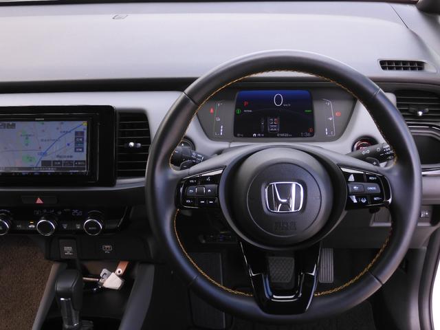 フィット ｅ：ＨＥＶＲＳ　１オーナー　社外７インチナビ（ＭＤＶ－Ｓ７０９）　フルセグ　リアカメラ　社外ＥＴＣ・前後ドラレコ　衝突軽減ブレーキ　前後障害物センサー　衝突軽減ブレーキ　ＬＥＤオートライト・オートハイビーム　アルミ（54枚目）
