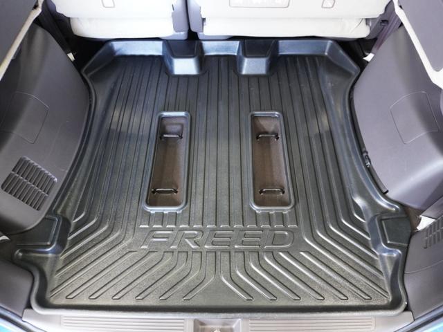 フリード Ｇ・ホンダセンシング　１年保証ナビＤレコＲカメＥＴＣ両電扉ＢＴ地デジ　アダプティブクルーズコントロール　Ｂｌｕｅｔｏｏｔｈ　ＬＥＤヘッドライト　７人乗り３列シート　オートライト　横滑り防止装置　スペアキー有り（27枚目）