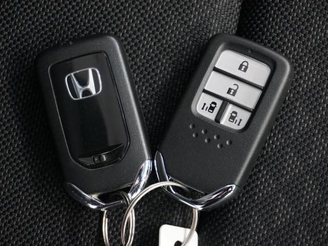 フリード＋ Ｇ・ホンダセンシング　１年保証ナビＤレコＲカメＥＴＣ両電扉ＢＴクルコン　アダプティブクルーズコントロール　Ｂｌｕｅｔｏｏｔｈ　ＬＥＤヘッドライト　横滑り防止装置　ＤＶＤ再生　荷室ワイパブル仕様ボード　スペアキー有り（18枚目）