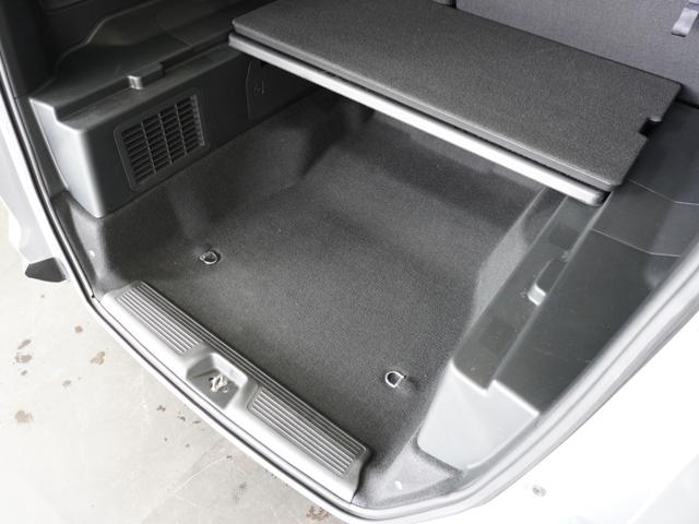フリード＋ Ｇ・ホンダセンシング　１年保証ナビＤレコＲカメＥＴＣ両電扉ＢＴクルコン　アダプティブクルーズコントロール　Ｂｌｕｅｔｏｏｔｈ　ＬＥＤヘッドライト　横滑り防止装置　ＤＶＤ再生　荷室ワイパブル仕様ボード　スペアキー有り（24枚目）