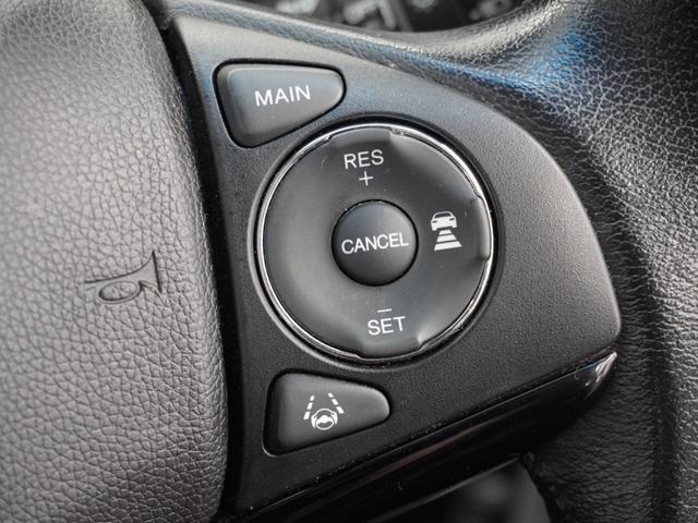 ヴェゼル Ｘ・ホンダセンシング　１年保証ナビＲカメＥＴＣクルコンＢＴ地デジ　アダプティブクルーズコントロール　Ｂｌｕｅｔｏｏｔｈ　オートブレーキホールド　電子パーキング　ＬＥＤヘッドライト　ＤＶＤ再生　フルセグＴＶ（8枚目）