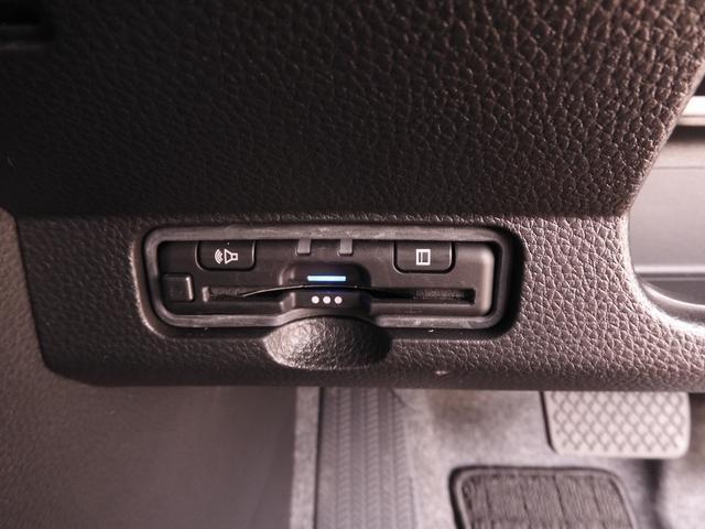 Ｎ－ＯＮＥ オリジナル　ワンオーナー車　７インチナビ（純正用品ＶＸＭ－２１４ＶＦｉ）　バックカメラ　ＥＴＣ　Ｂｌｕｅｔｏｏｔｈ　ＵＳＢ入力端子　ＬＥＤオートライト　衝突被害軽減ブレーキ　横滑り防止装置　サイドエアバック（6枚目）