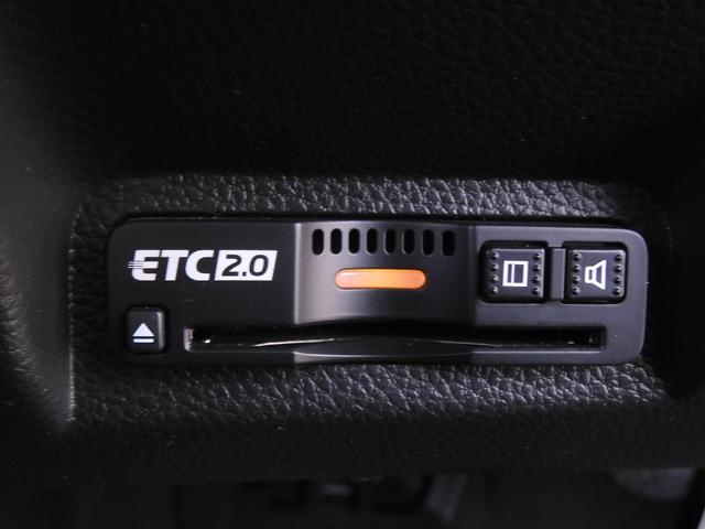 ヴェゼル ｅ：ＨＥＶＰＬａＹ　ワンオーナー　９インチナビ　バックカメラ　ＥＴＣ２．０　アダプティブクルーズコントロール　シートヒーター　Ｂｌｕｅｔｏｏｔｈ　ＵＳＢ入力端子　ＬＥＤヘッドライト　衝突被害軽減ブレーキ　いまコレ＋（4枚目）